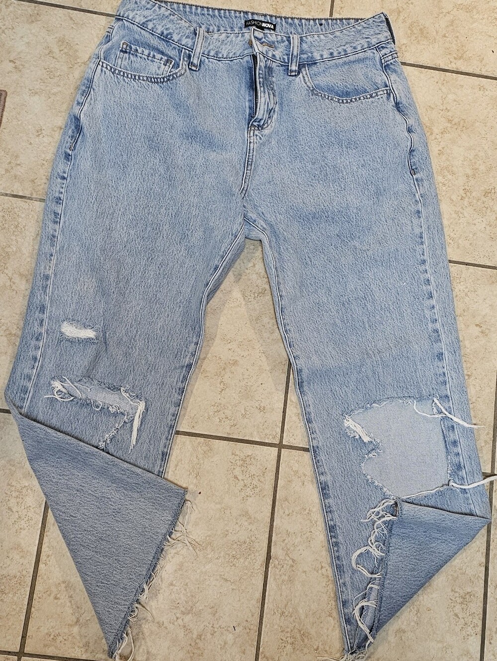 Fashionova Distressed Women’s Jeans